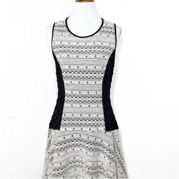 Revolve {Greylin} Black White Jacquard Diamond Sleeveless Skater Tunic Dress - Picture 10 of 14